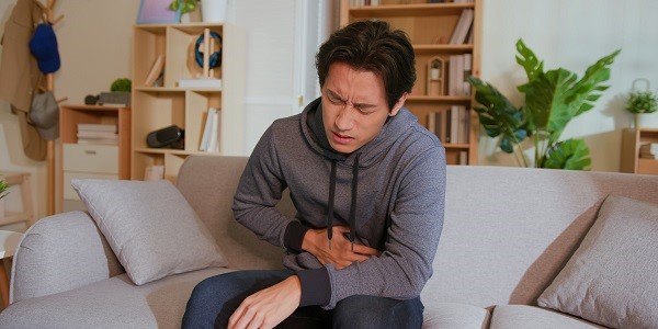 胃不舒服想吐怎麼辦？從常見原因到舒緩方法，一次搞懂不再慌！(1)